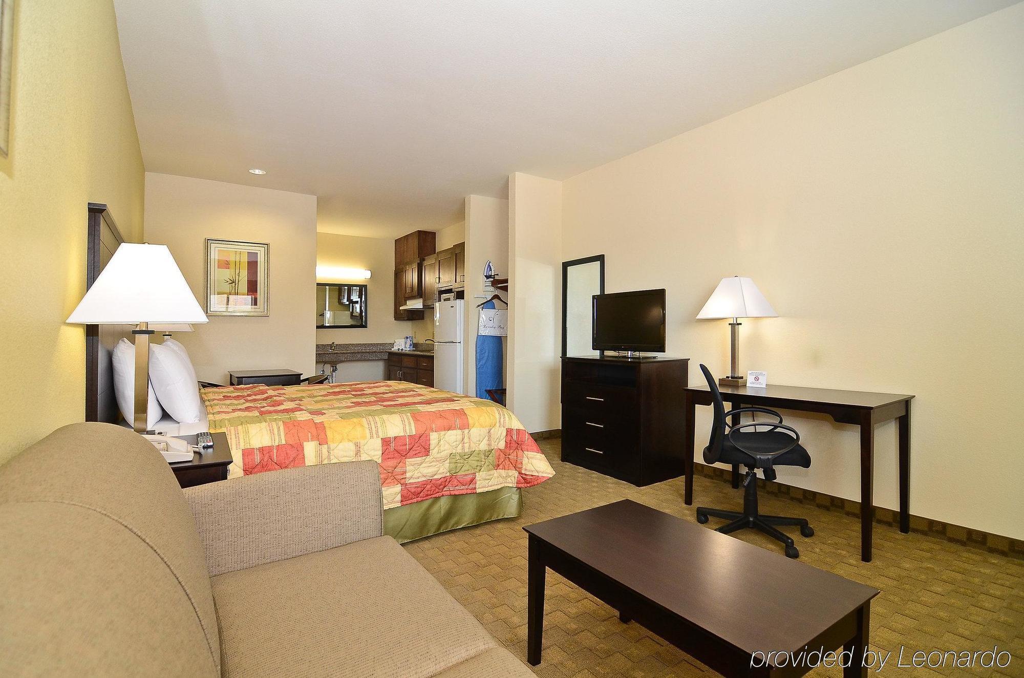Americas Best Value Inn & Suites Tomball Bilik gambar